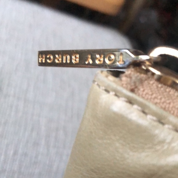 TORY BURCH LEATHER SHOULDER BAG - Picture 9 of 15